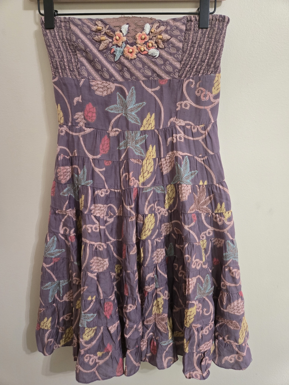 Free People‎ Strapless Floral Embroidered Tiered Mini Dress – Size 2 EUC